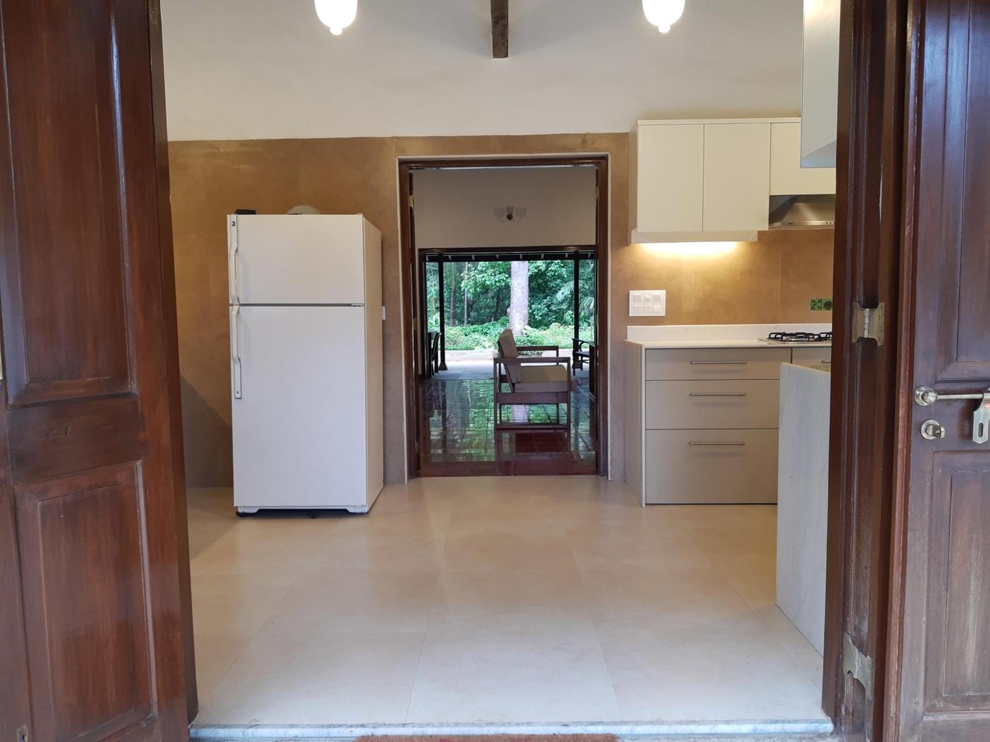 Banyan House - Luxurious 4 Bedroom Villa On One Acre, Near The Beach Nagaon  Buitenkant foto