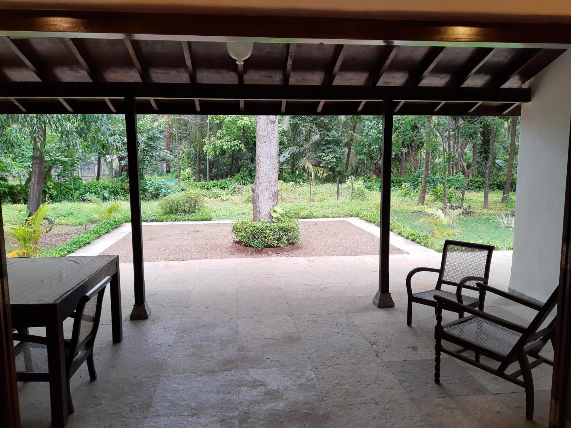 Banyan House - Luxurious 4 Bedroom Villa On One Acre, Near The Beach Nagaon  Buitenkant foto
