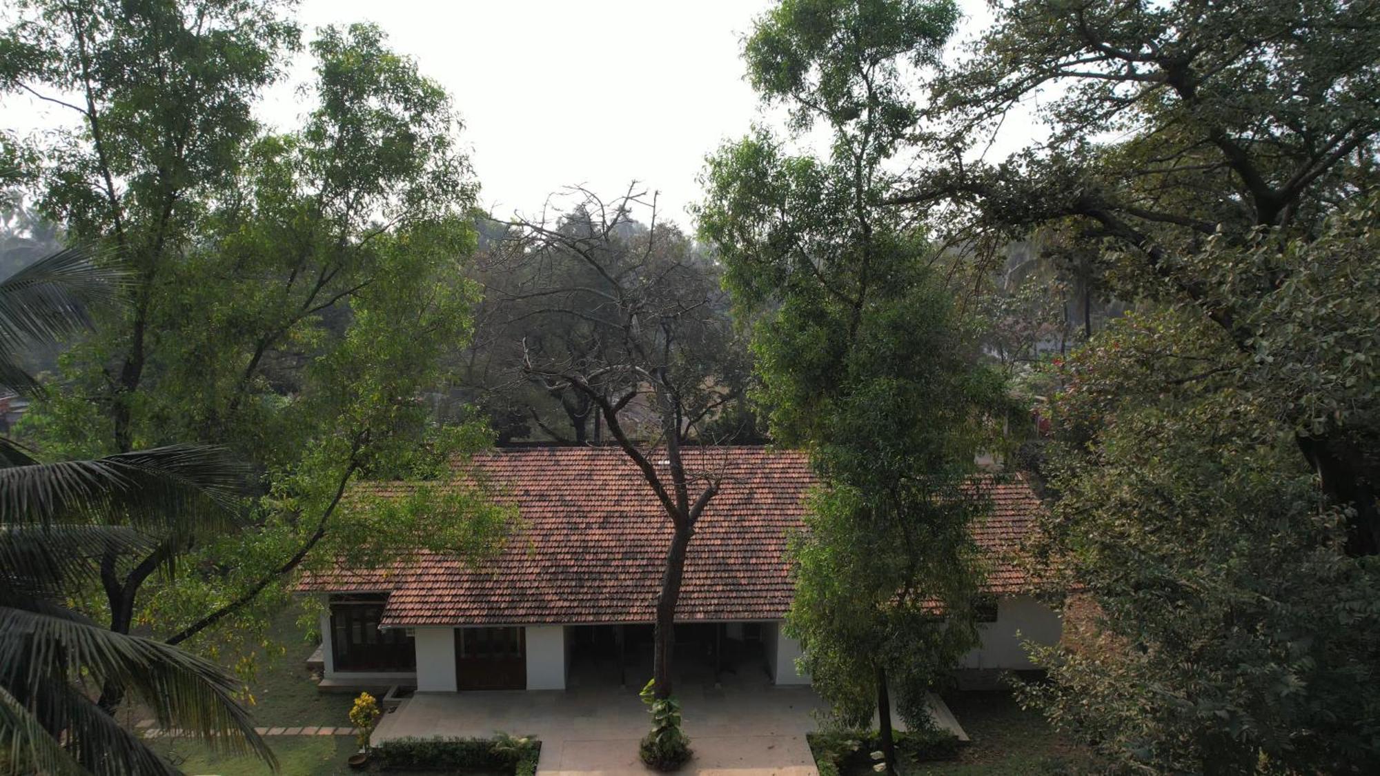 Banyan House - Luxurious 4 Bedroom Villa On One Acre, Near The Beach Nagaon  Buitenkant foto